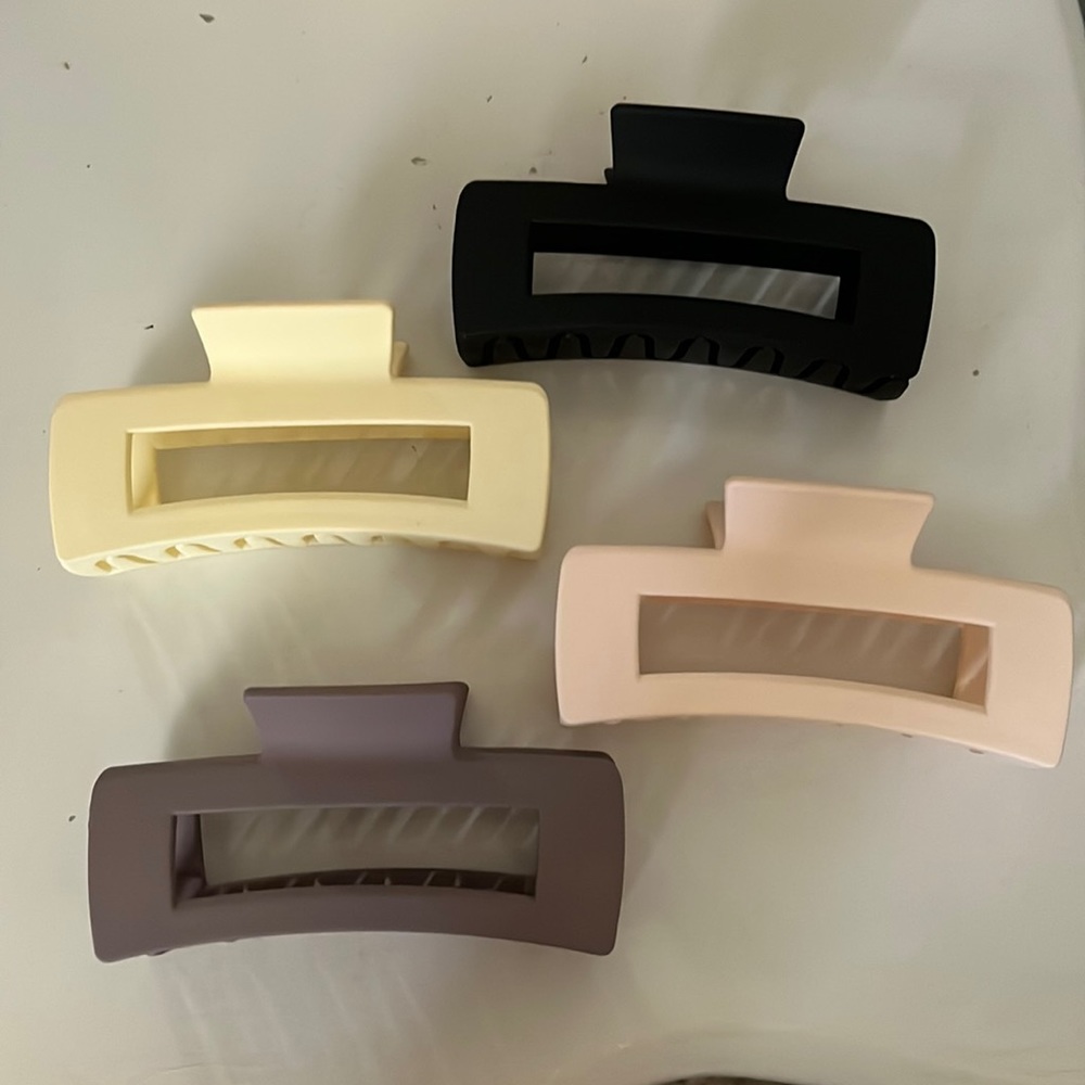4 Large 4.1” Square Matte Neutral Claw Clips